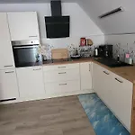דירה Grosse Ruhige In Segringen, Dachterasse, Fernblick Vom Grundstueck *