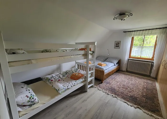 Große Ruhige In Segringen, Dachterasse, Fernblick Vom Grundstück