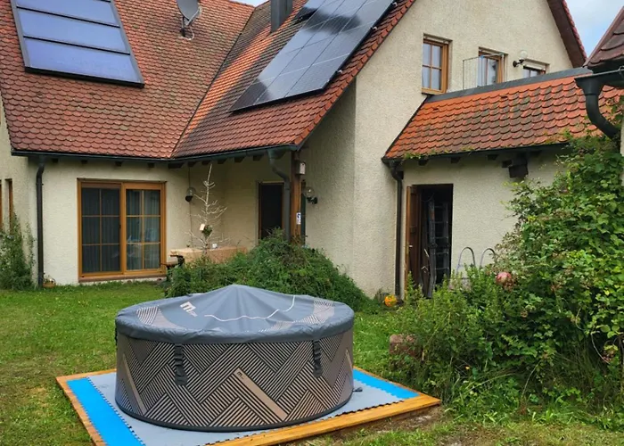 Große Ruhige In Segringen, Dachterasse, Fernblick Vom Grundstück Apartment *