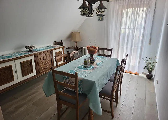 Große Ruhige In Segringen, Dachterasse, Fernblick Vom Grundstück