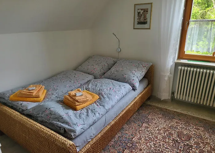 아파트 Grosse Ruhige In Segringen, Dachterasse, Fernblick Vom Grundstueck